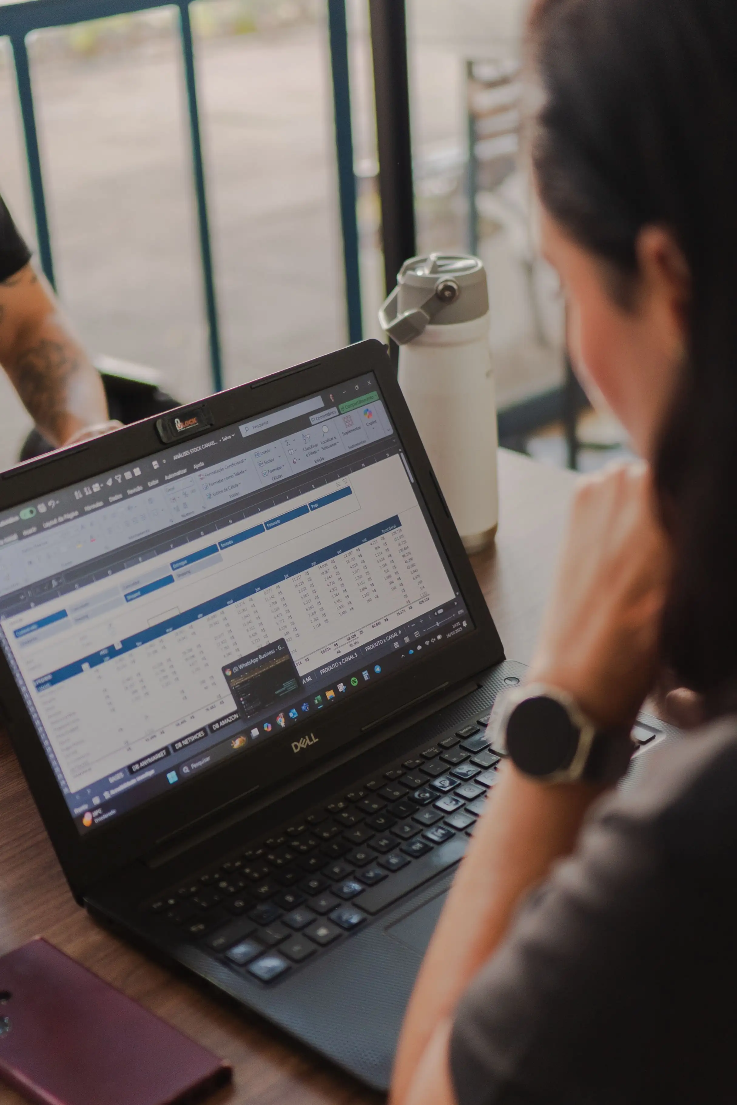 A Well-Designed Spreadsheet Beats a Badly-Designed AI Agent